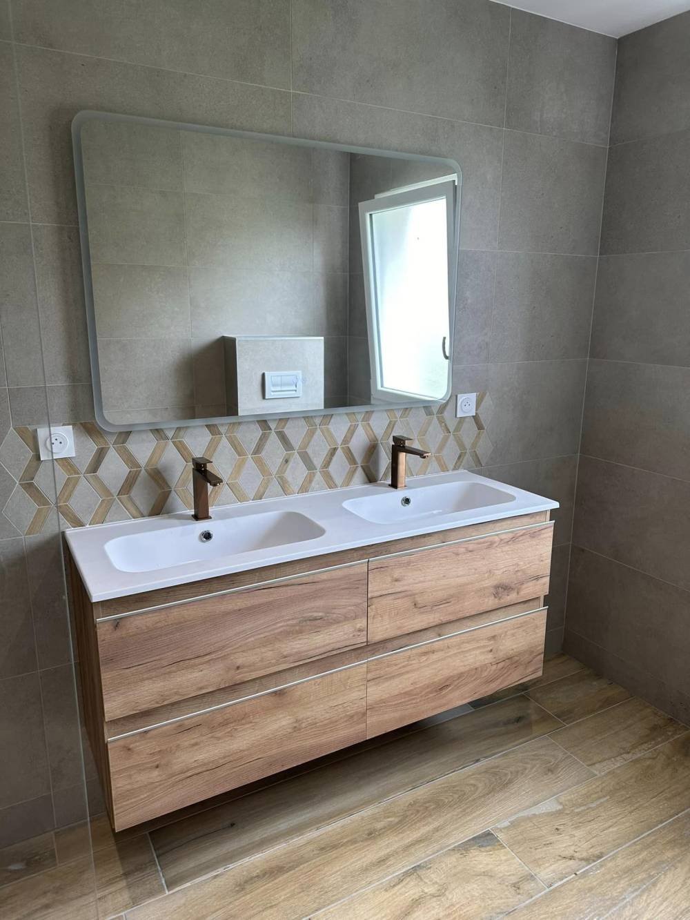 446699651_966890035440040_7159515448208682231_n