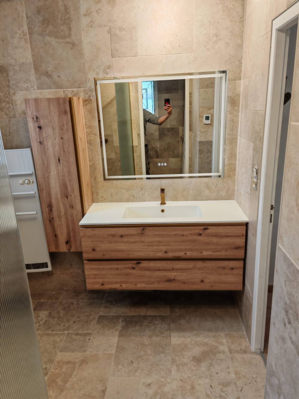 95994c6c-a6ab-4bd1-a5a5-3df847327886